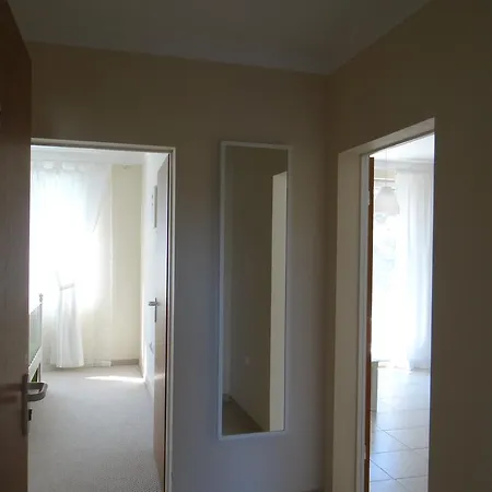 Pomorie Residence Apartments 포마리