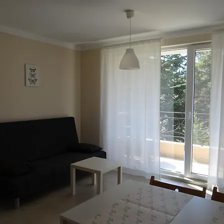 Pomorie Residence Apartments 포마리