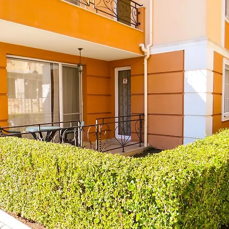 아파트 Pomorie Residence Apartments